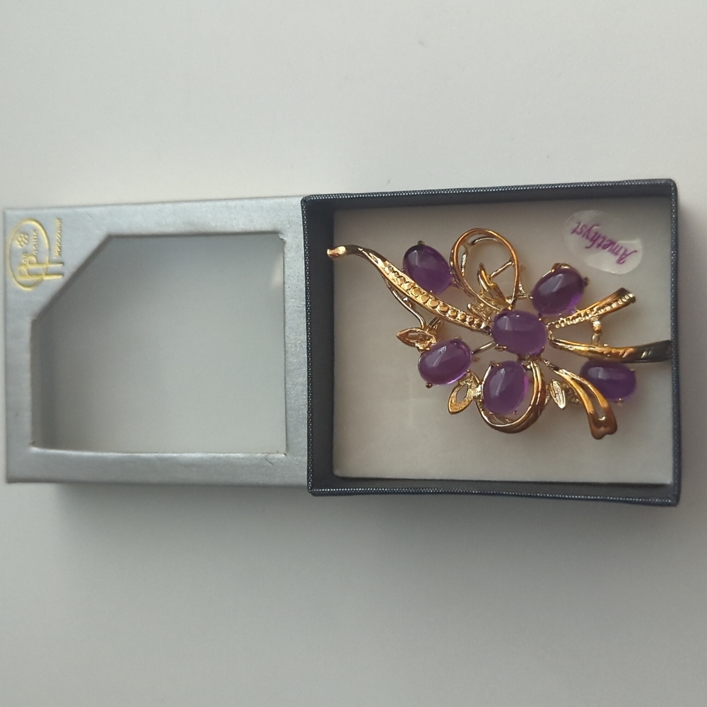 Pan Pacific Brooch